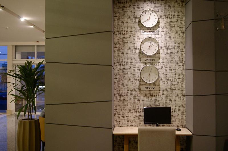 Hotel Velvet Plaza image