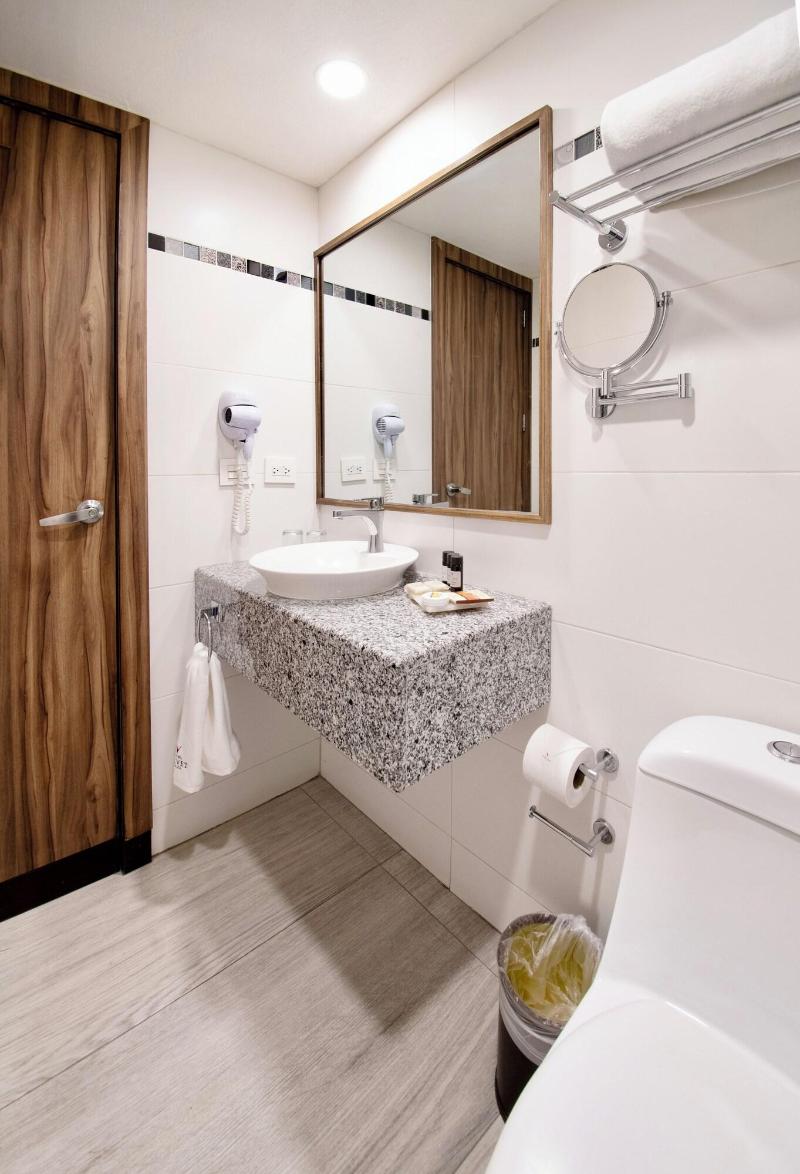 Hotel Velvet Plaza image