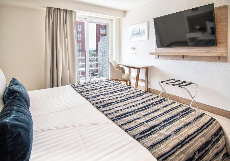 Hotel Velvet Plaza image