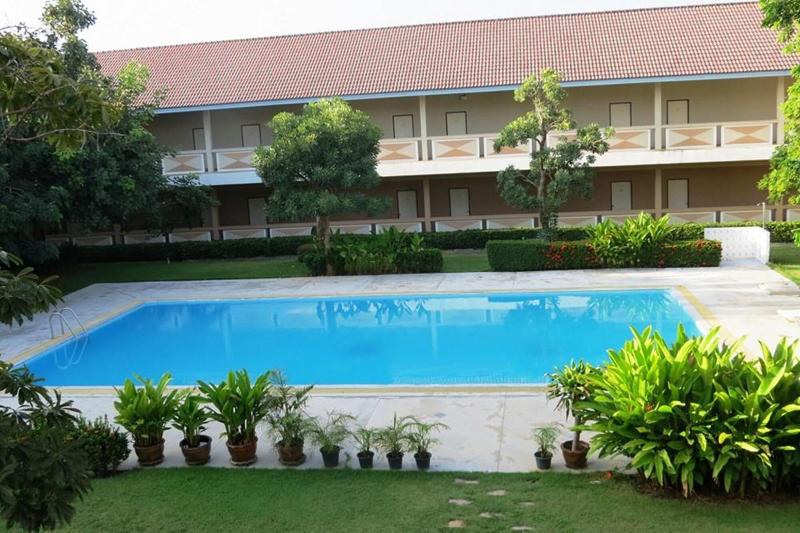 Chaiyaphum Park Hotel