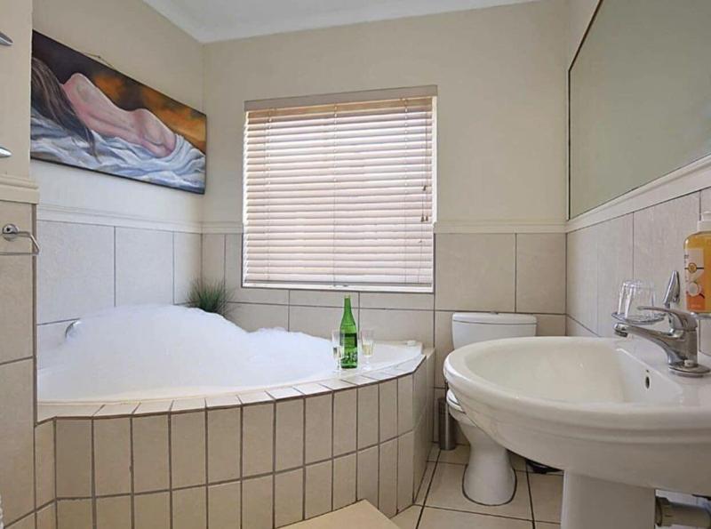 7Th Wonder Guesthouse image