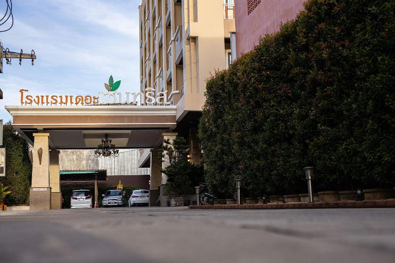 The Centris Hotel Phatthalung image