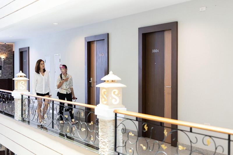 The Centris Hotel Phatthalung image
