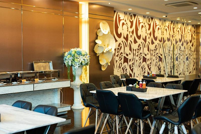The Centris Hotel Phatthalung image