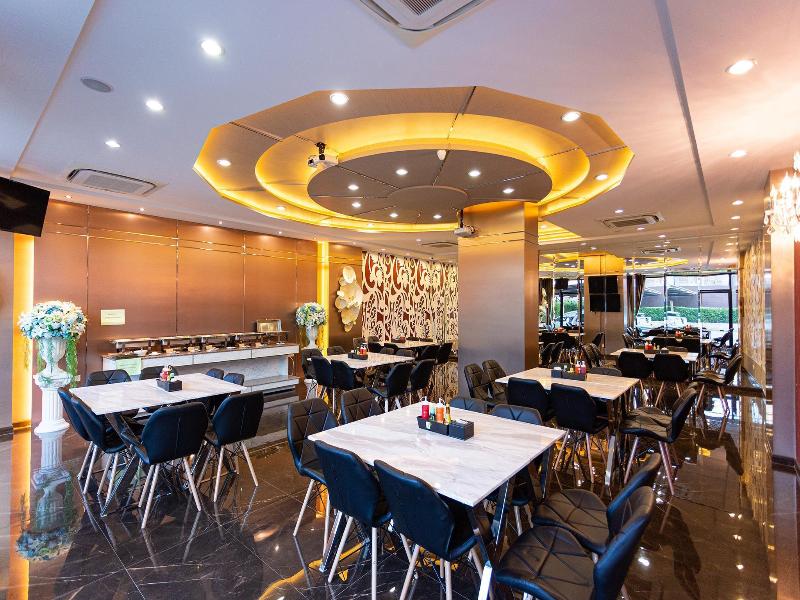 The Centris Hotel Phatthalung image