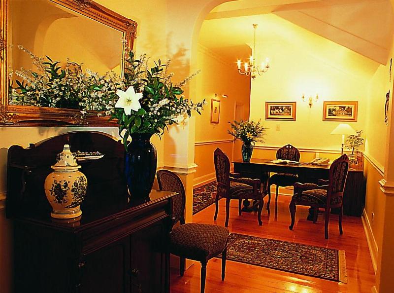 Ridgeview Lodge image