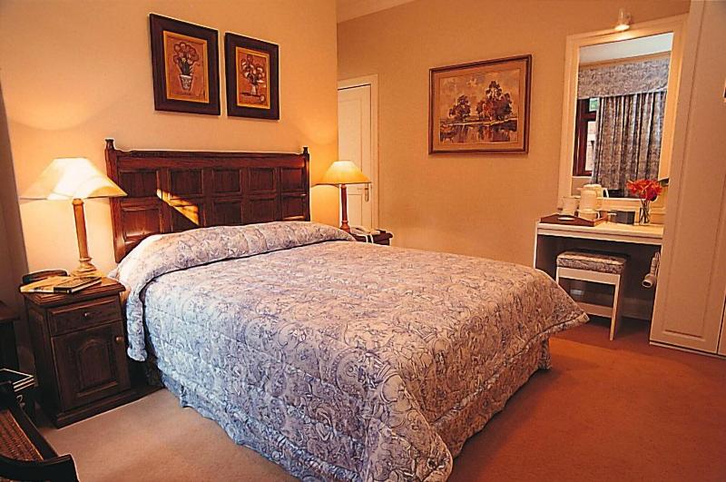 Ridgeview Lodge image