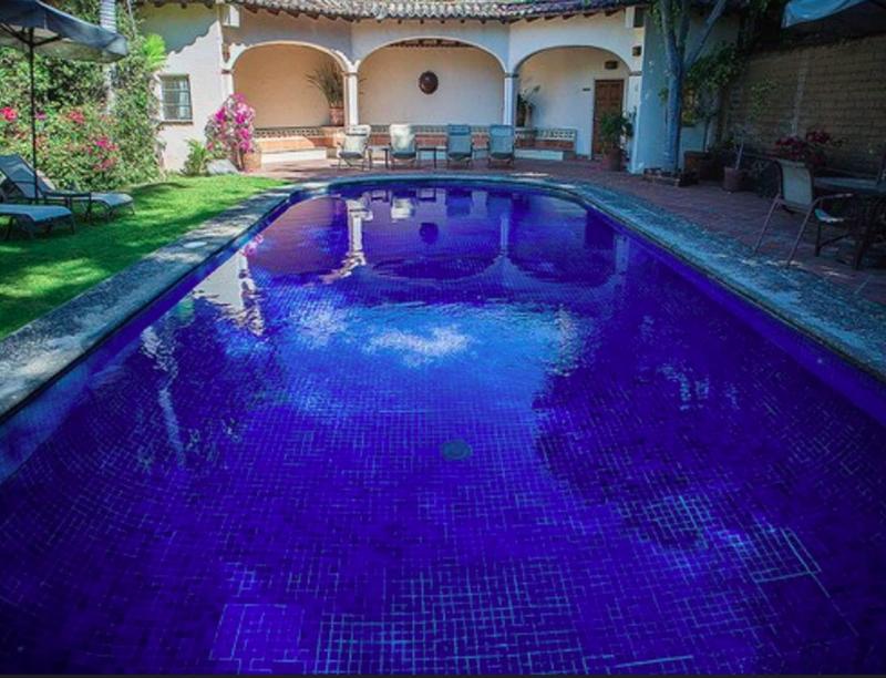 Casa Bugambilia image