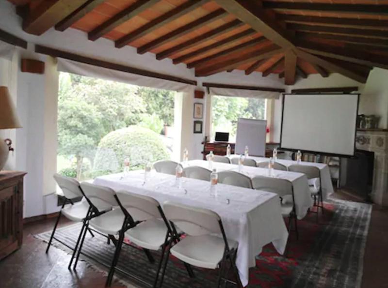 Casa Bugambilia image