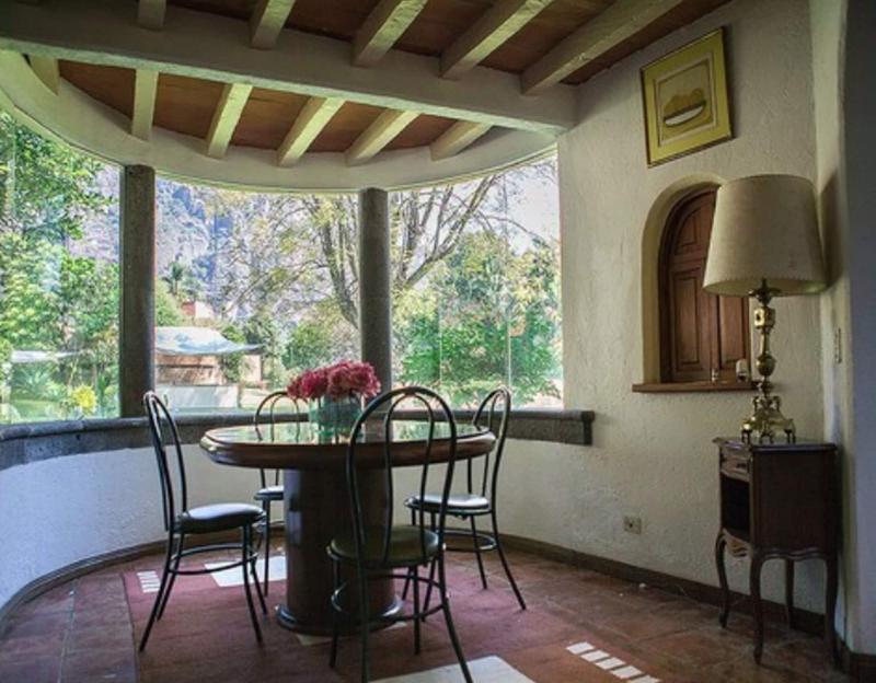 Casa Bugambilia image