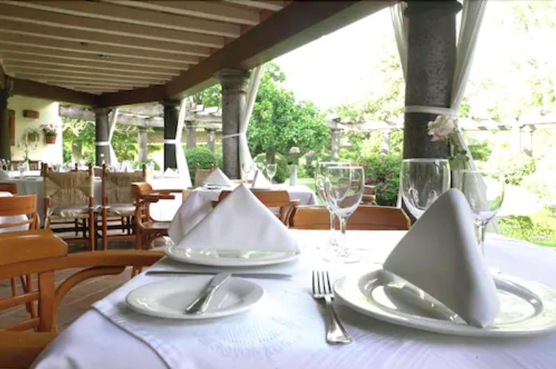 Casa Bugambilia image