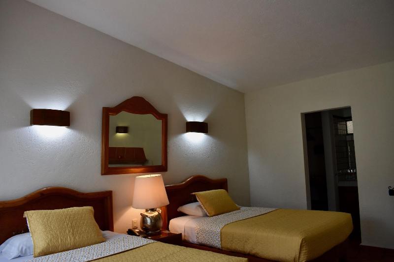 Casa Bugambilia image