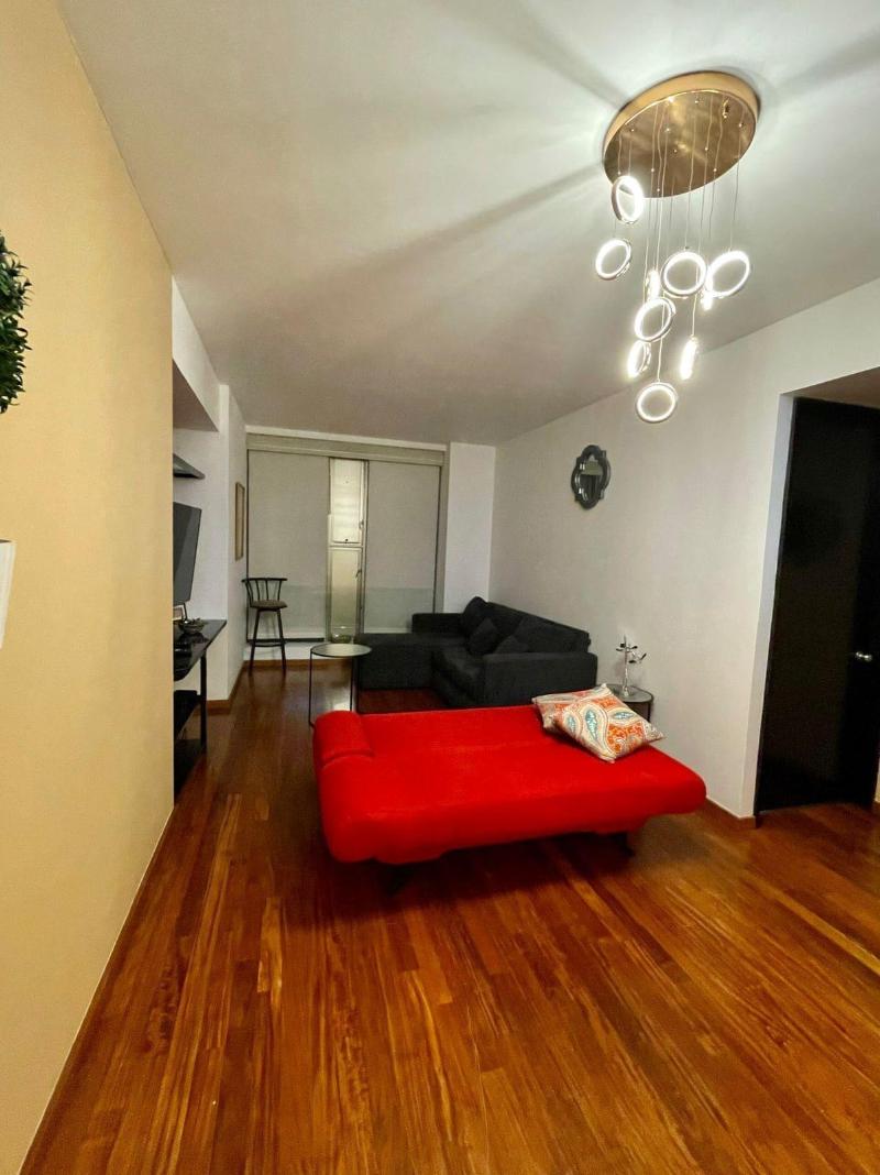 Boutique Apartment Downtown 7B image