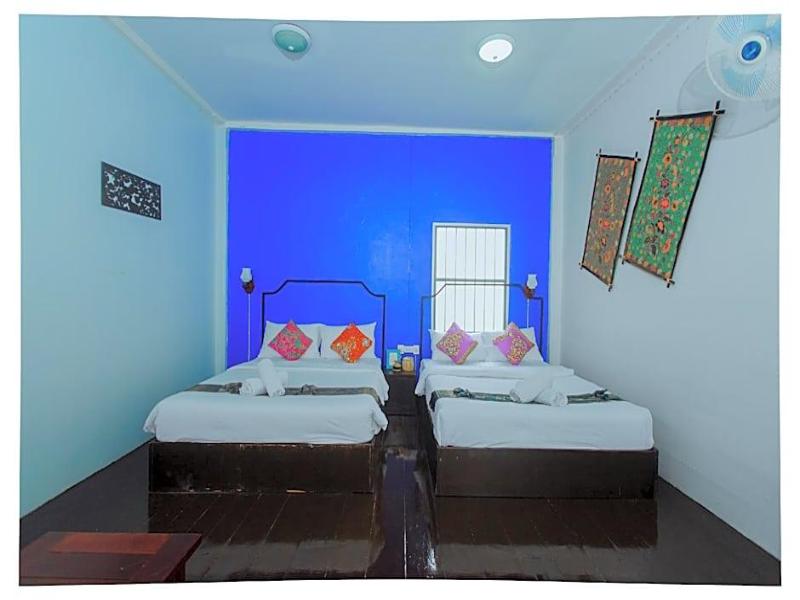 Thaweesuk Hotel image