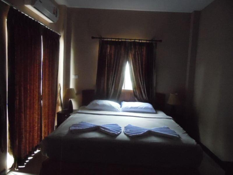 Phutubkaek View House image