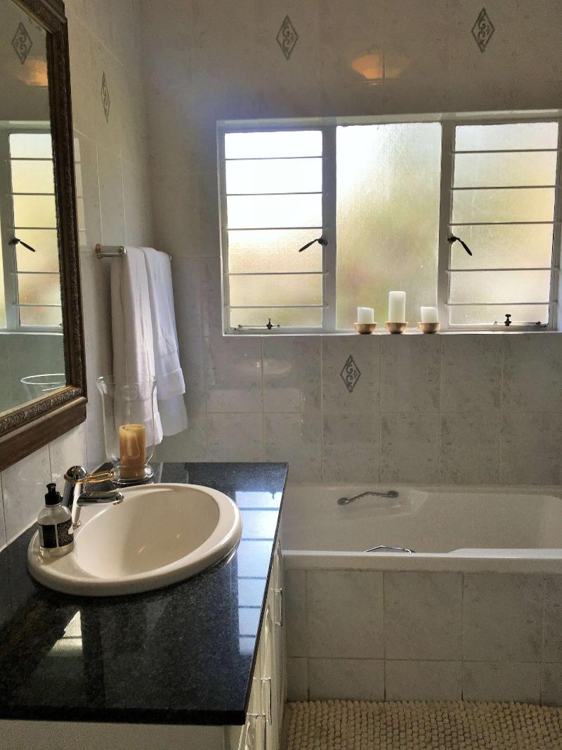 Paulshof Guesthouse image