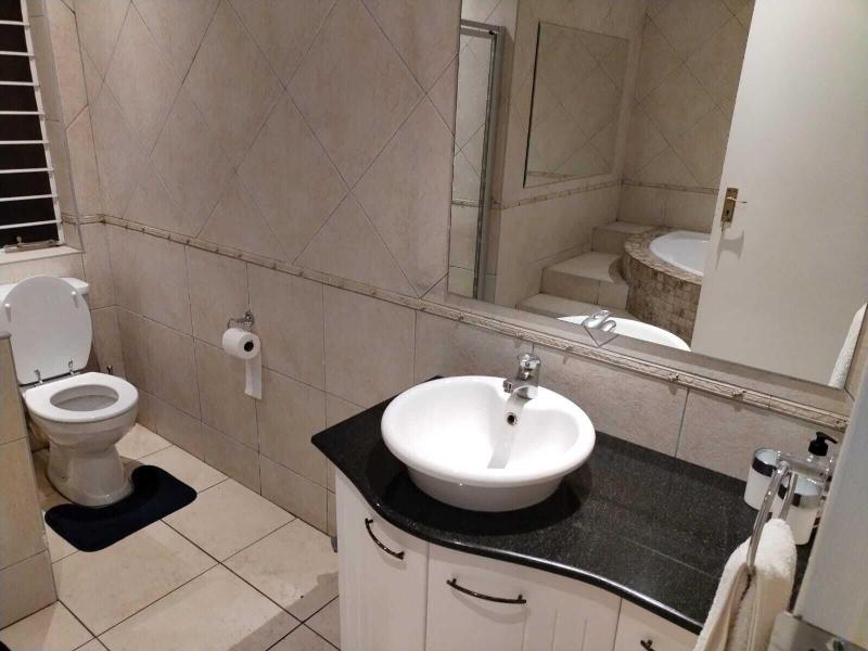 Paulshof Guesthouse image