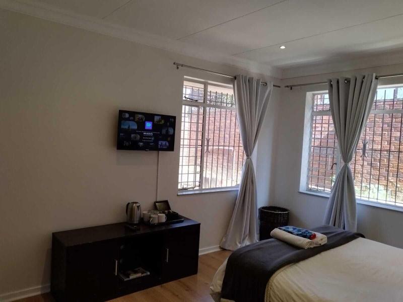 Paulshof Guesthouse image
