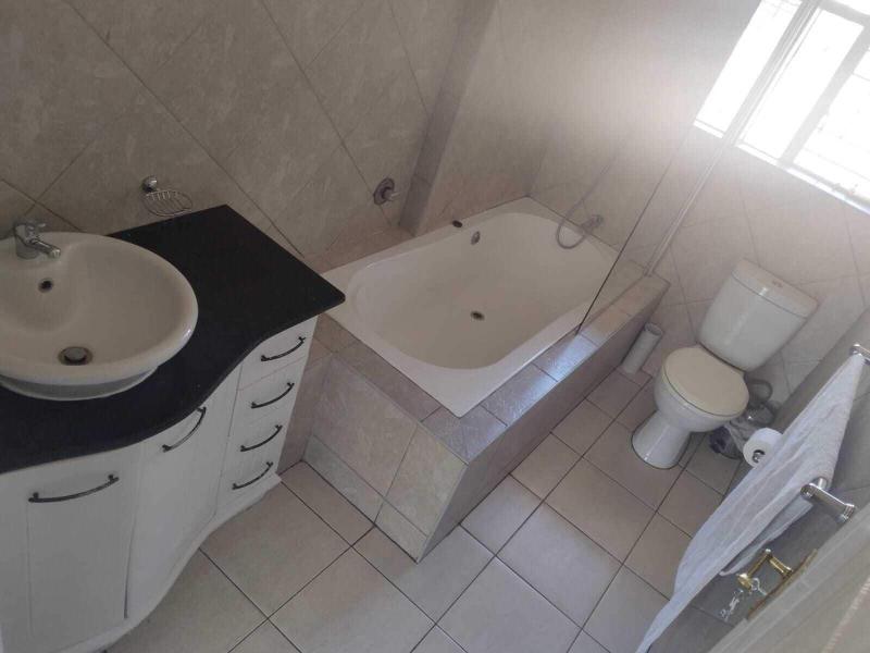 Paulshof Guesthouse image