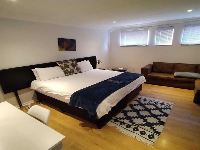 Paulshof Guesthouse image