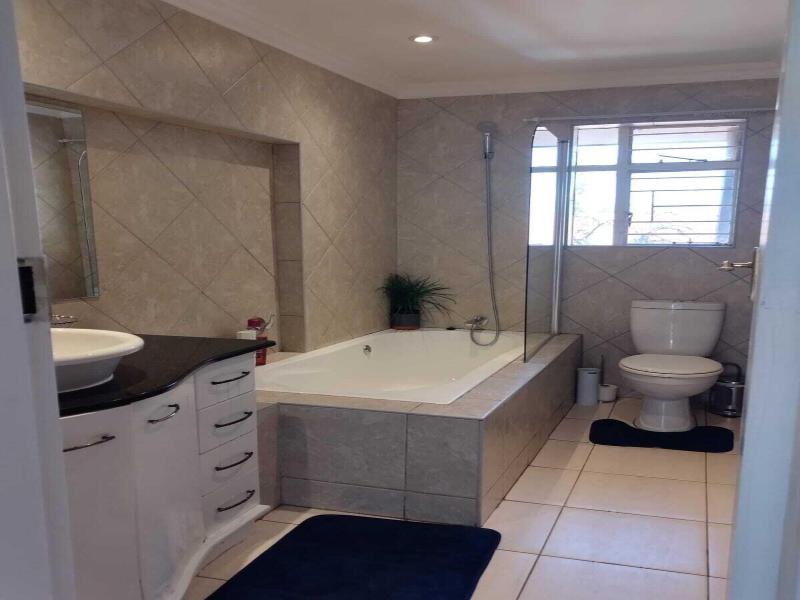 Paulshof Guesthouse image