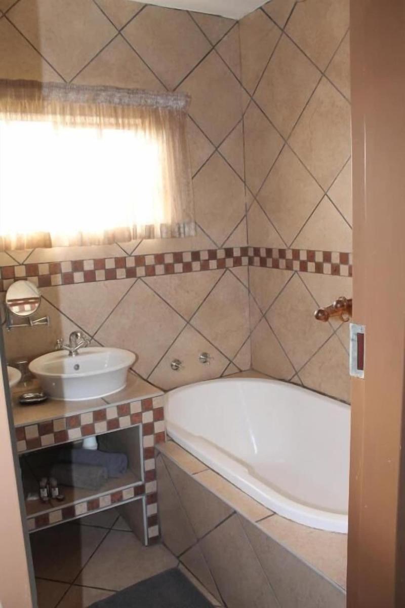 Batter Boys Boutique Hotel image