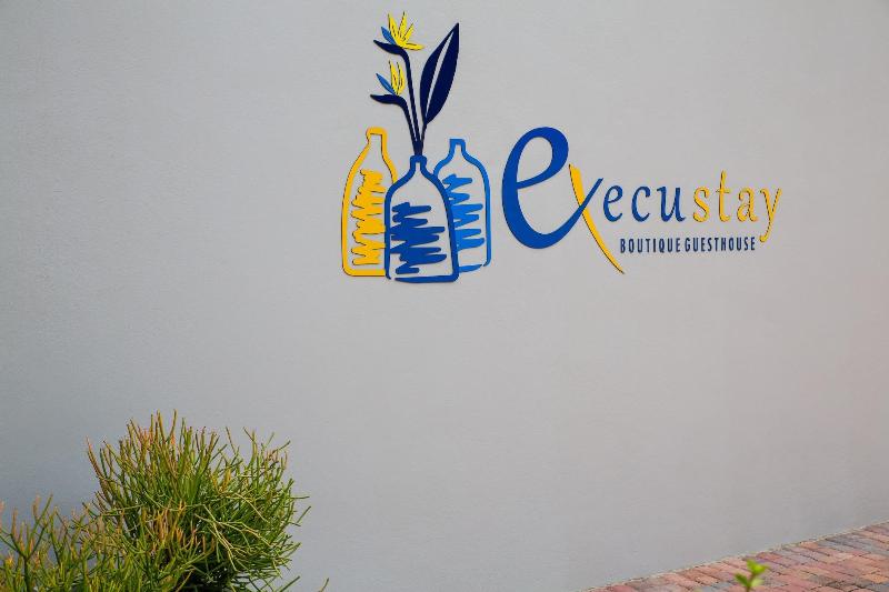 Execustay image
