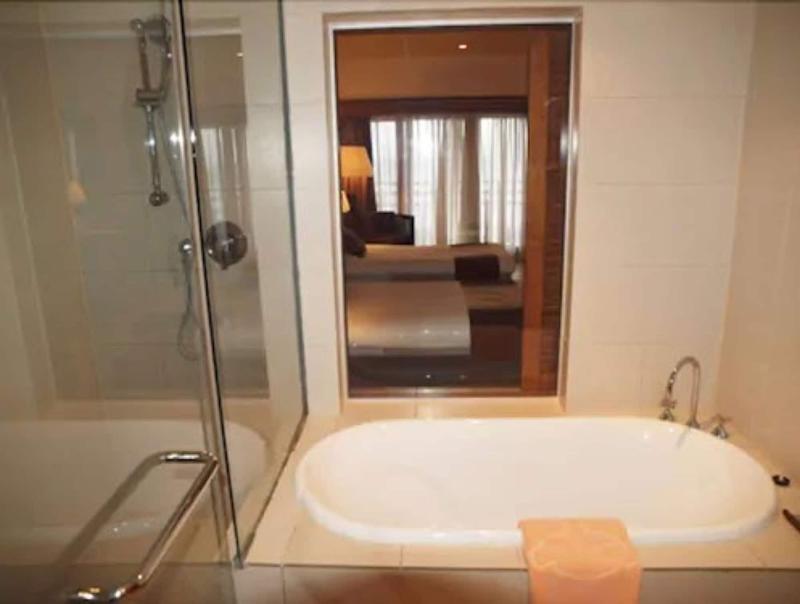 Solomon Kitano Mendana Hotel image