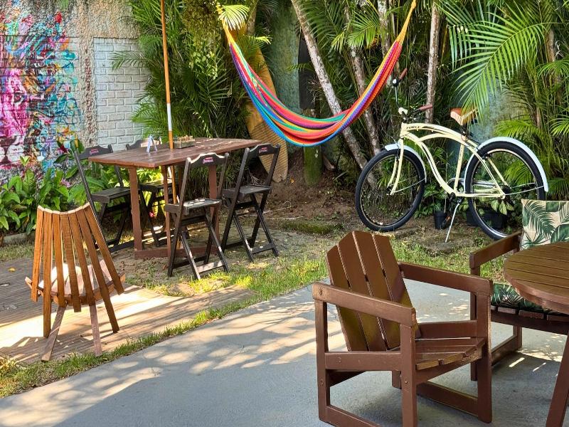 Tombo Beach Hostel