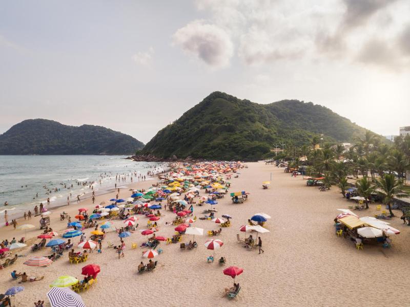 Tombo Beach Hostel