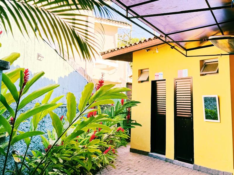 Tombo Beach Hostel — photo 154