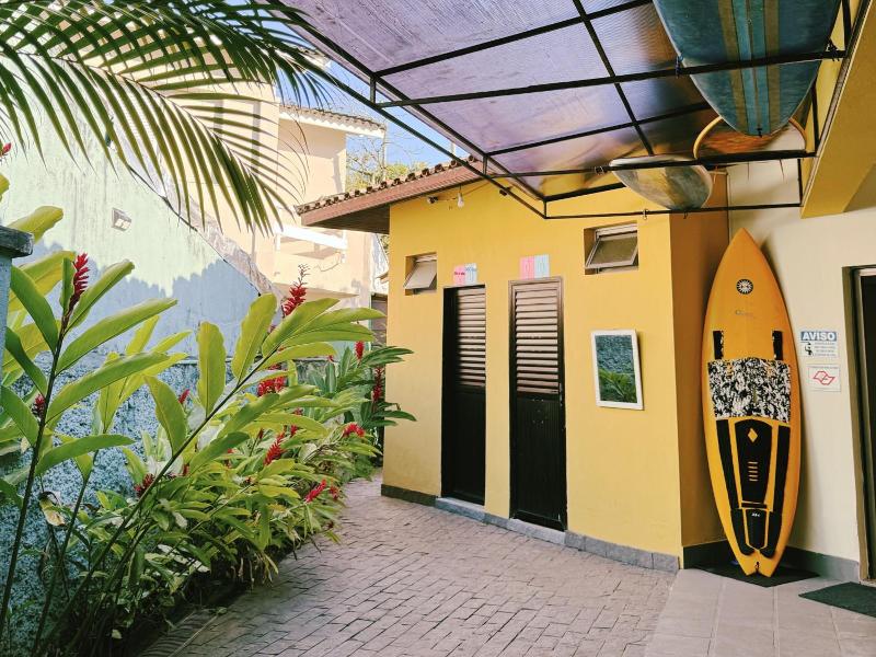 Tombo Beach Hostel — photo 176