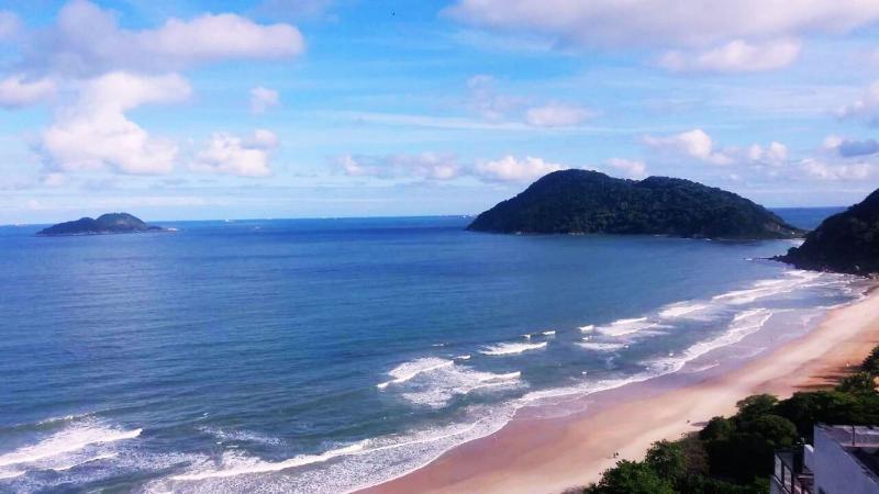 Tombo Beach Hostel — photo 89