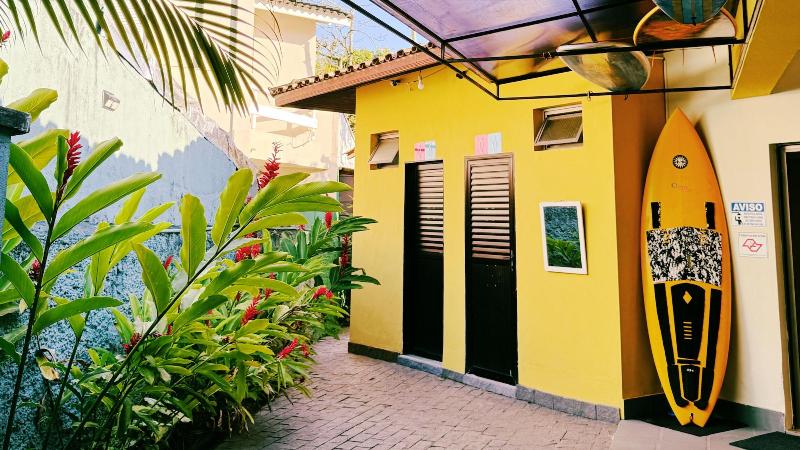 Tombo Beach Hostel — photo 84