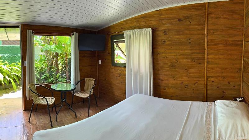 Tombo Beach Hostel — photo 17