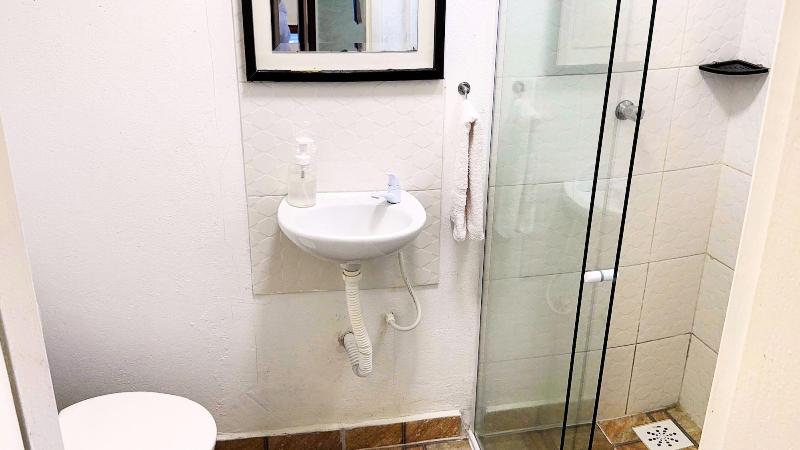 Tombo Beach Hostel — photo 31
