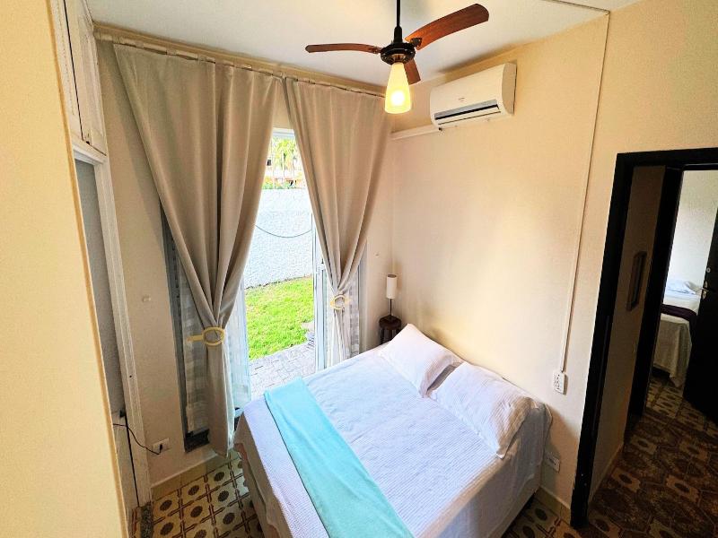 Tombo Beach Hostel — photo 48