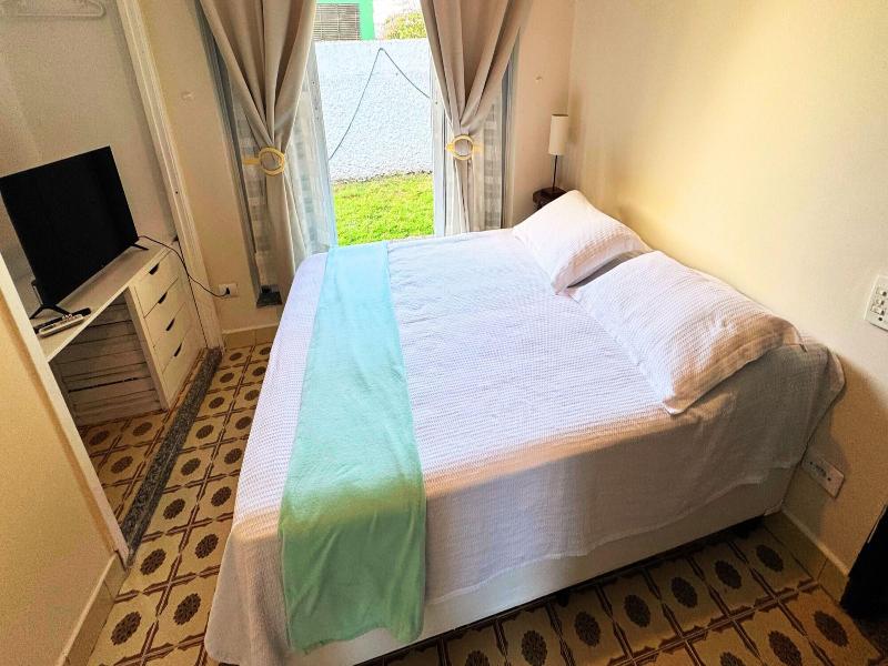 Tombo Beach Hostel — photo 47