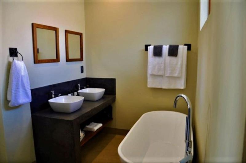 La Lechere Guest House image