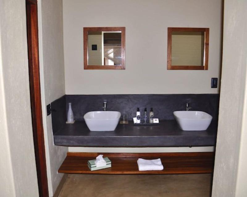 La Lechere Guest House image