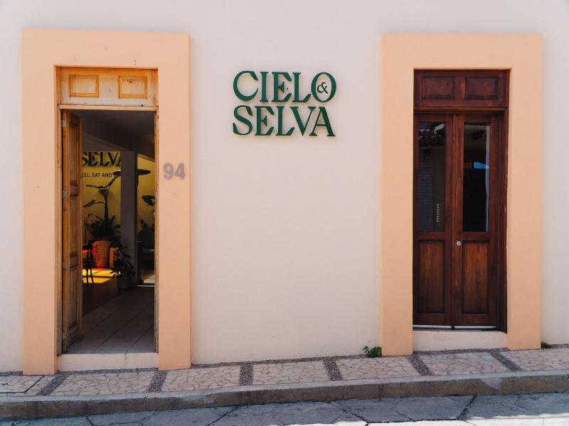 Los Altos Hotel image