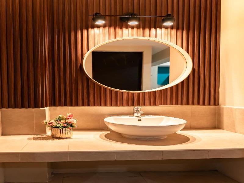 Hotel & Suites Domani image