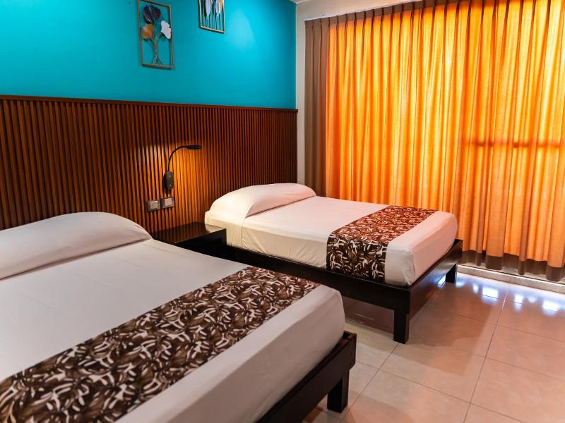 Hotel & Suites Domani image