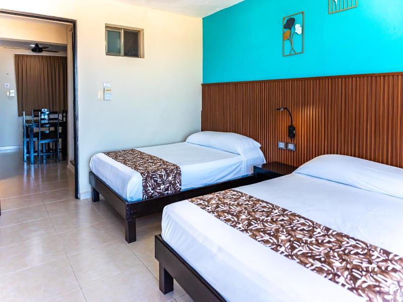 Hotel & Suites Domani image