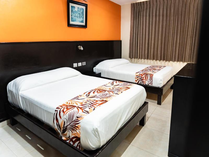 Hotel & Suites Domani image