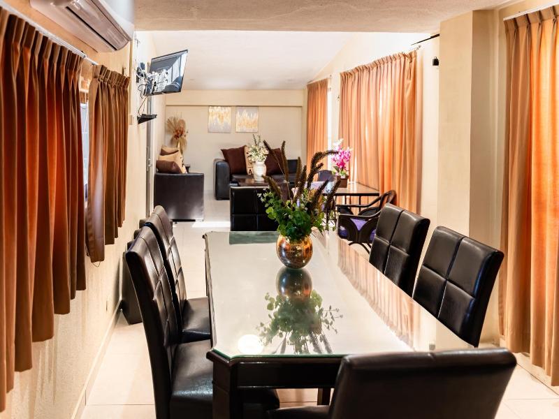 Hotel & Suites Domani image