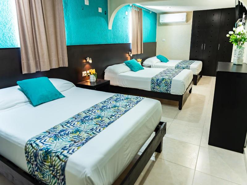 Hotel & Suites Domani image