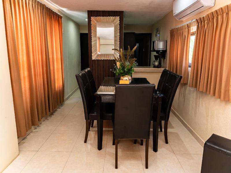 Hotel & Suites Domani image