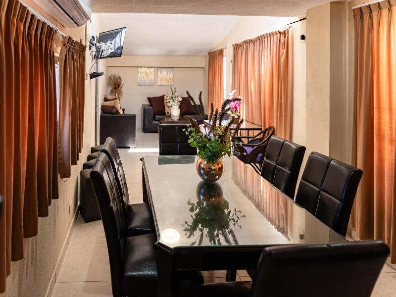 Hotel & Suites Domani image
