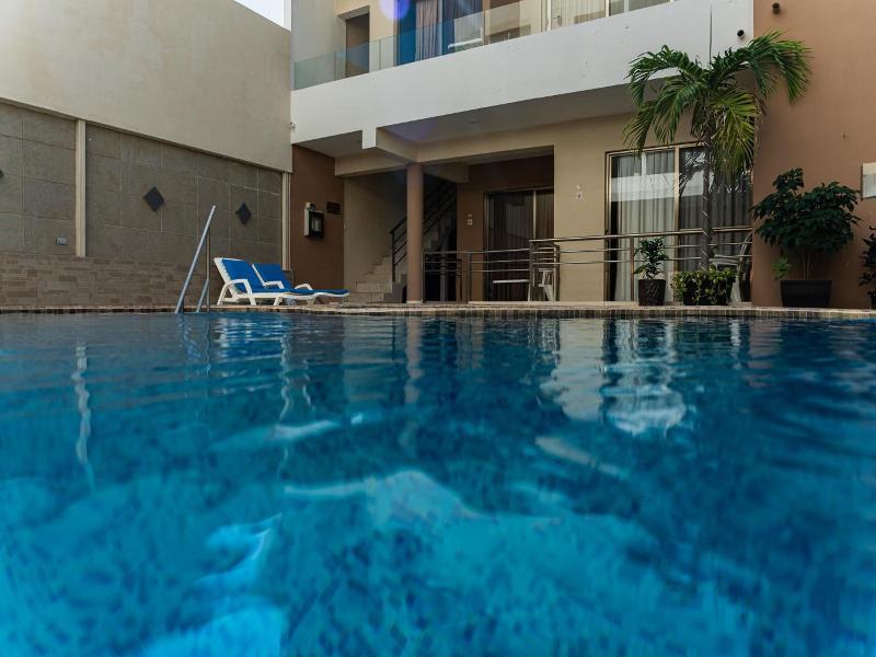 Hotel & Suites Domani image